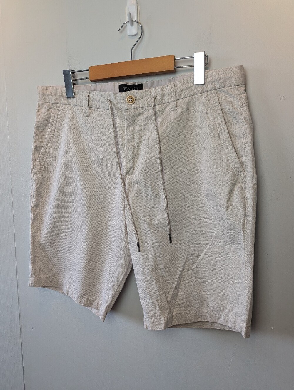 RW&CO Men Beige Short Size 33 Cotton Linen Mix Zipper Button Laces Closure